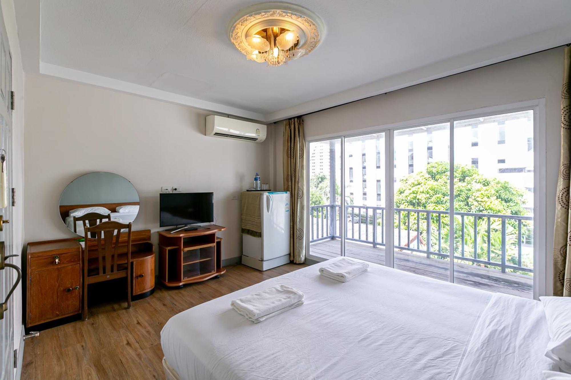 Wong Amat House Hotell Pattaya Eksteriør bilde