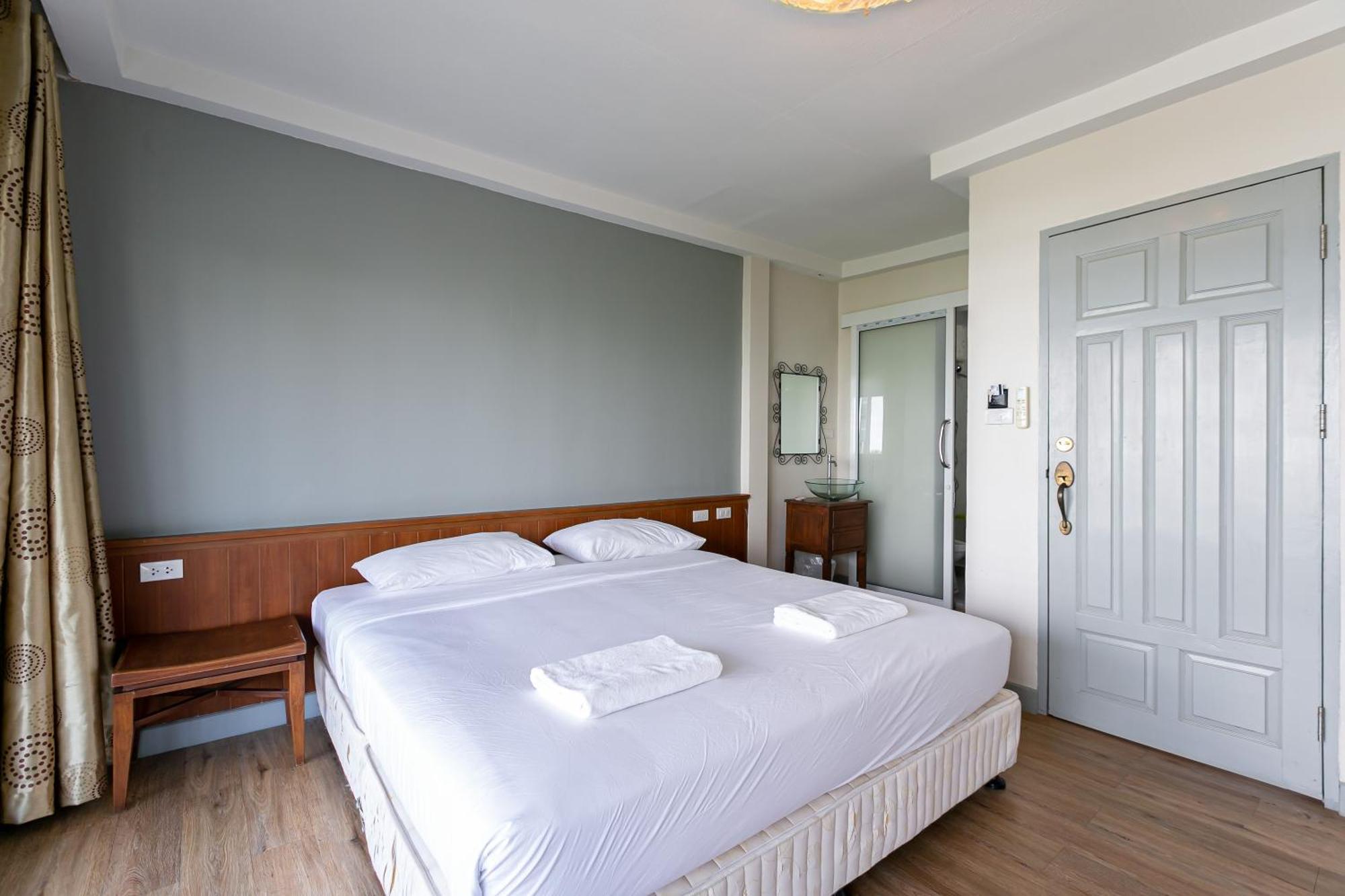 Wong Amat House Hotell Pattaya Eksteriør bilde